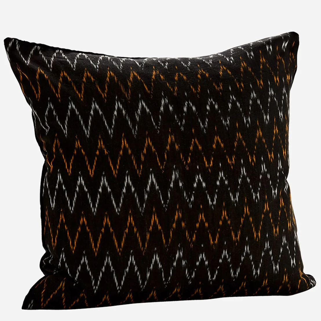 Madam Stoltz Ikat tyynynpäällinen - Image 2