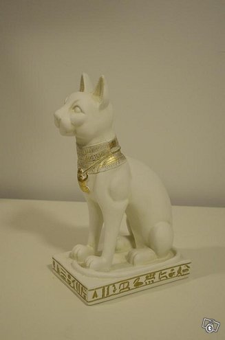 Kissapatsas, valkokultainen Bastet - Image 5